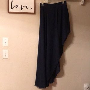 Blue high low on the side